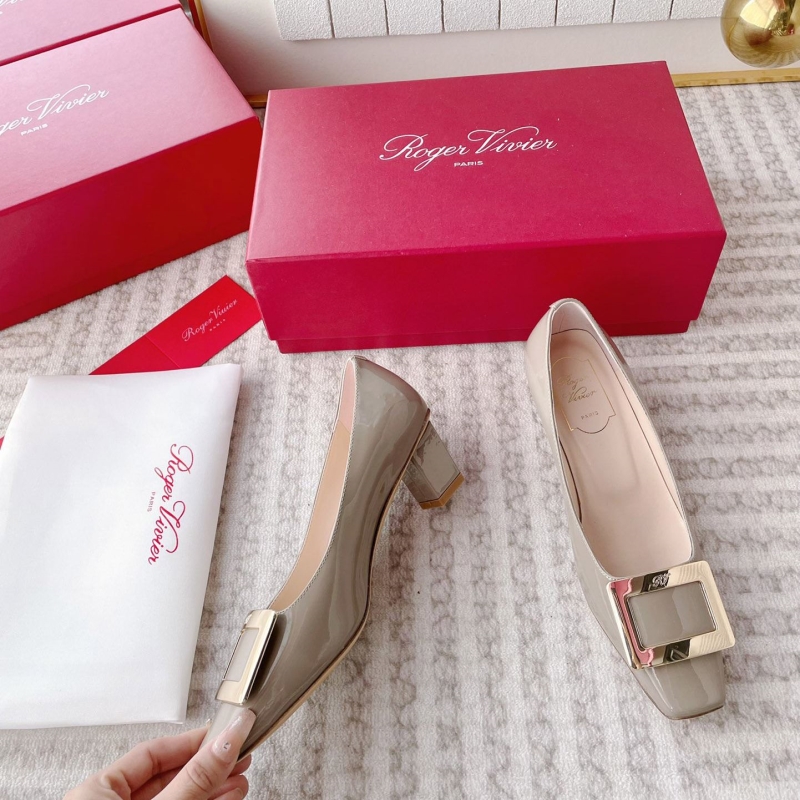 roger u1u1er flat shoes